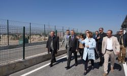 Vali Yılmaz ve Başkan Ünlüce, hayvan bakımevinde incelemelerde bulundu