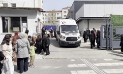 Yine tavuk döner, yine zehirlenme vakası! Çok sayıda öğrenci hastanelik oldu...