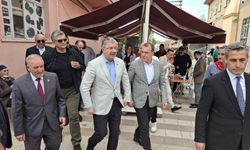 MHP Eskişehir İl Başkanı Ayhan Sezer vatandaşlarla bir araya geldi