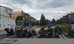 Duyarsız sürücüler pes dedirtti: Eskişehir'in yeni otoparkında engelli yerini işgal ettiler