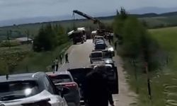 Eskişehir'de kaza: Yol çift taraflı trafiğe kapandı