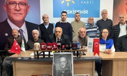 Gürol Yer kentsel dönüşüm desteğinde Eskişehir’in yer almamasını eleştirdi: “Bu önemli fırsat şehrimize sunulmuyor”