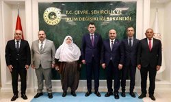 AK Parti Eskişehir heyetinden Bakan Kurum'a ziyaret: "Eskişehir’imize hizmet yolunda kararlılıkla çalışmaya devam"