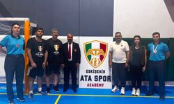 2026 Bağımsızlık Yılı Özel Voleybol Turnuvası Eskişehir’de büyük heyecanla başladı