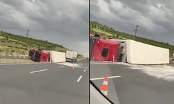 Eskişehir yolunda kontrolden çıkan tır devrildi