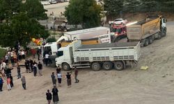 Eskişehir'de faciadan dönüldü: Freni patlayan kamyon park halindeki araçlara çarptı