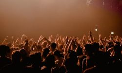 Vatandaş görünce şok oldu: Eskişehir'deki konser 2050 yılına ertelendi