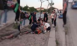 Eskişehir'de kontrolden çıkan motosiklet refüje çarptı!