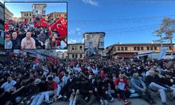 Odunpazarı’nda yüzlerce kişi milli takım için tek yürek oldu