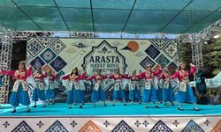 Arasta Hayat Boyu Öğrenme Şenliği’nde geçmişin meslekleri öğrencilerle buluştu