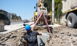 ESKİ iki mahallede altyapıyı baştan sona yeniledi