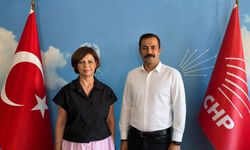 Ayşe Ünlüce, CHP İl Başkanlığını ziyaret etti
