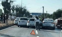 Eskişehir'de 5 araç birbirine girdi