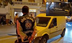 Eskişehir'de aracının önüne yazdırdığı yazı pahalıya patladı: Binlerce lira para kesildi