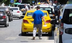 Eskişehir'de denetime giren sürücü pişman oldu! Motosikletle geldi, taksiyle gitti