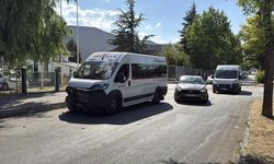 Eskişehir'de işçi servisi kaza yaptı: 11 yaralı