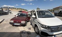 Eskişehir'de kaza sonrası ortalık savaş alanına döndü: Çok sayıda yaralı var
