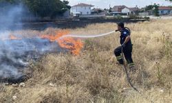 Eskişehir'de korkutan dakikalar: Aynı mahalledeki iki sokakta birden alevler yükseldi