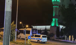 Eskişehir'de madde etkisindeki şahıs cami şadırvanında hareketsiz halde bulundu