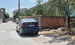 Eskişehir'de otomobilin elektrik aksamından yangın çıktı
