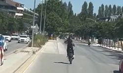 Eskişehir'de tek teker ilerledi bir de üstüne kırmızı ışıkta geçti!