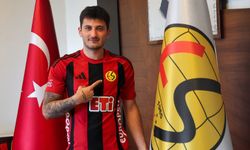 Eskişehirspor Ozan İsmail Koç ile yola devam ediyor