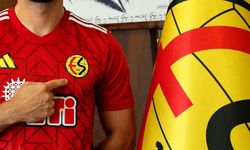 Eskişehirspor 24 yaşındaki golcüyü gözüne kestirdi: Avrupa Kupalarında en genç forma giyen isim