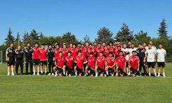 Yeni sezon öncesi Eskişehirsporlu futbolcular konuştu: “Bu sezon yarım kalan işi tamamlayıp hedefimize ulaşacağız”