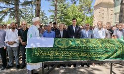 Saadet Partisi Eskişehir İl Başkanı Fesih Bingöl'ün babası son yolculuğuna uğurlandı