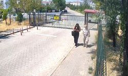 Eskişehir'de vurgun planını 8 yaşındaki çocuk bozdu: Dolandırıcı eli boş kaçtı!