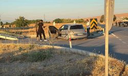 Eskişehir'de ölüm kavşağında kaza: Yaralılar var