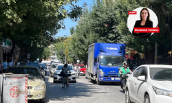 Eskişehir'de çift park trafiği kilitliyor: “Eskişehir'de ulaşım konusunda ciddi sıkıntı var”