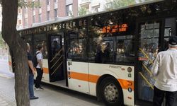 Eskişehir'de yürekler ağza geldi: Genç yolcu aniden yere yığıldı