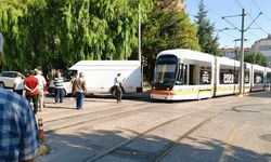 Eskişehir'de tramvay seferlerini durduran kazanın detayları belli oldu