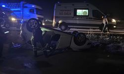 Eskişehir'de otomobile çarpıp kaçan sürücü dehşet saçtı: 2 yaralı