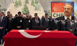 Eski CHP Eskişehir Milletvekili Cevdet Selvi son yolculuğunu uğurlandı