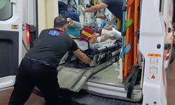Hastane bahçesinde husumetlisine kurşun yağdırdı: Yaralılar var!