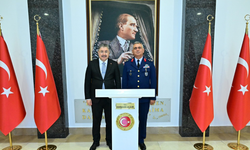Hava Korgeneral Erdoğan Gür, Vali Yılmaz'ı ziyaret etti