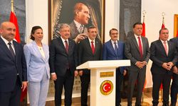 Cumhurbaşkanı Yardımcısı Cevdet Yılmaz, Eskişehir Valiliği'ni ziyaret etti