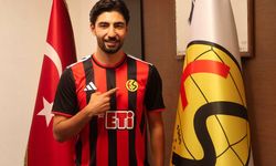 Eskişehirspor Emre Sarıkaya transferini duyurdu