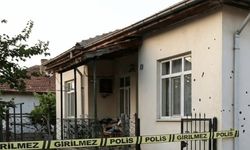 Eskişehir'de cezaevindeyken aldatıldığını düşündü: Akrabasının evini tüfekle basıp, kurşun yağdırdı