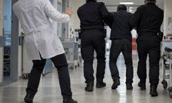 Devlet hastanesinde skandal olay: Psikolog olan eşiyle tartışan doktoru darp etti