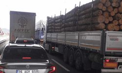 Eskişehir - Bozüyük yolunda trafik durdu: "Bir buçuk saattir aynı yerdeyiz"
