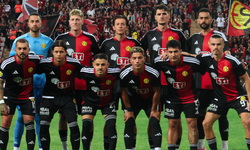 Eskişehirsporlu futbolcular yarın imza gününde taraftarla buluşacak
