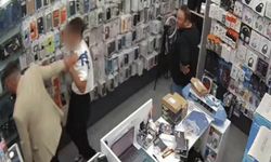 Eskişehir'de havaya ateş açıp dükkana sığındı, yaka paça dışarı atıldı!