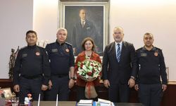 Eskişehir Büyükşehir Belediyesi İtfaiye Dairesi Başkanlığı, Ayşe Ünlüce'yi ziyaret etti