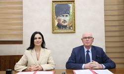 Odunpazarı Belediyesi’nden yabancı dil eğitimi için yeni iş birliği: 9 öğrenciye tam burs