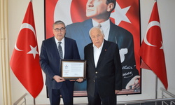 Fahri Keskin'den öğrencilere umut olacak bağış