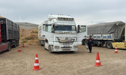 Emirdağ'da kullandığı tırın içinde ölü bulundu