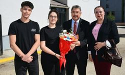 Vali Yılmaz, lise öğrencileriyle bir araya geldi